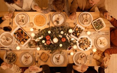 Guida di sopravvivenza al pranzo di Natale: cibo, ospiti e atmosfera